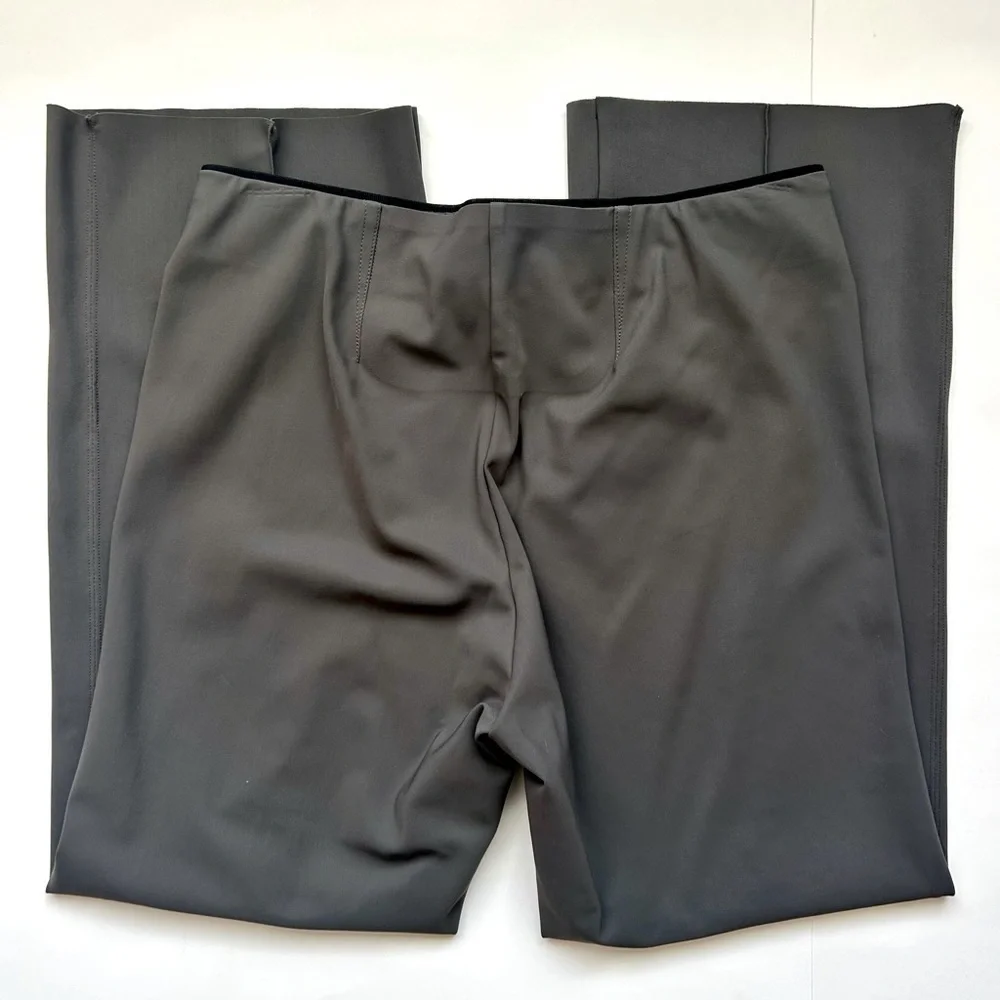 Athleta Mercurial Crop Flare Pant Arbor Olive Gray Brown Travel Sz M #405530-01